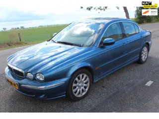 Jaguar X-type 2.5 V6 Executive // loop / sloop //
