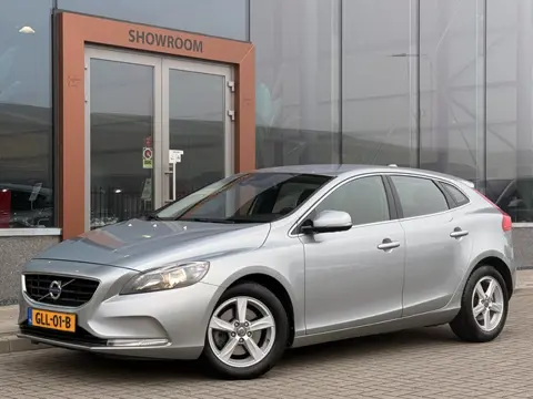 Volvo V40 1.6 T2 | Cruise | Navi | Achteruitrijcamera