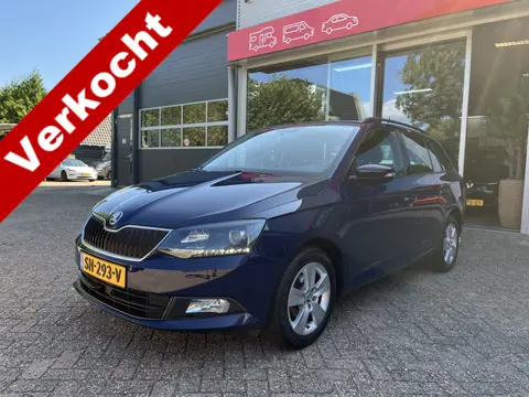 Škoda Fabia Combi 1.0 TSI Ambition Business Bluetooth, Cruise> Navi, Parkeersensoren, LM velgen.