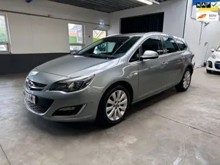 Opel Astra Sports Tourer 1.4 Turbo Cosmo