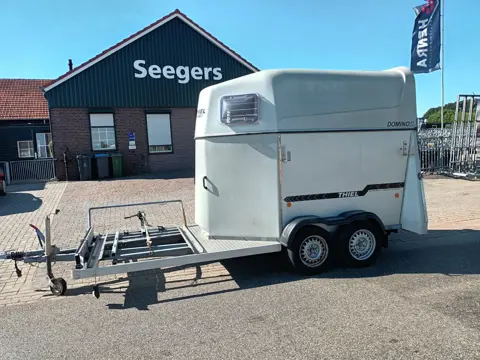 Thiel mentrailer 2 paards trailer met koetsframe