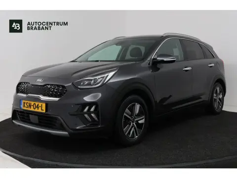 Kia Niro 1.6 GDi Hybrid ExecutiveLine (STOEL/STUUR VERWARMING, CRUISE ADAPTIEF, CAMERA, NAVIGATIE)