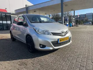 Toyota Yaris 1.0 VVT-i Comfort airo