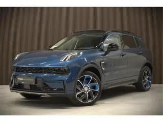Lynk & Co 01 1.5 | Panoramadak | Stoelverwarming | Keyless | Apple Carplay | Memory Seat | Adaptive 
