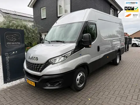 Iveco Daily 35C16V 2.3 Automaat / Dubbel Lucht / 3500 Trekhaak