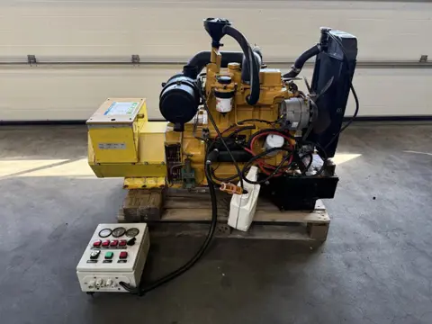 John Deere 3029 DF 122 Stamford 30 kVA generatorset