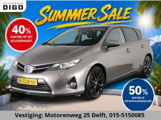 Toyota Auris 1.8 HYBRID LEASE PRO PANORAMADAK NAVI LEDER STOEL VERWARMING  . CRUISE CONTROL .
