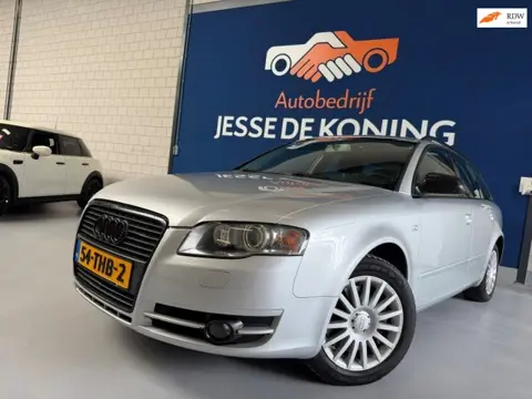 Audi A4 Avant 2.0 TFSI Pro Line automaat / bj.2005 / NAP met 203697 km./ APK 08/2027 / climate / cru