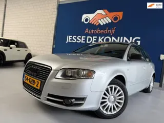 Audi A4 Avant 2.0 TFSI Pro Line automaat / bj.2005 / NAP met 203697 km./ APK 08/2027 / climate / cru
