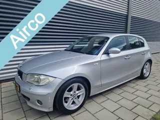 BMW 1-serie 118i Executive, Climatronic, stoelverwarming,