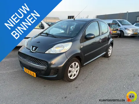 Peugeot 107 1.0-12V XS Airco, radio