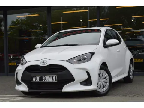 Toyota Yaris 1.0 VVT-i Active Airco Cruise Camera CarPlay