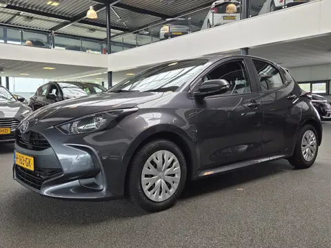 Toyota Yaris 1.5 Hybrid Active / Carplay / Camera