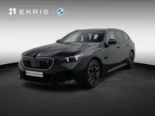 BMW i5 Touring eDrive 40 M Sportpakket Pro | Comfort Access | 	Parking Assistant Plus | Driving Assi
