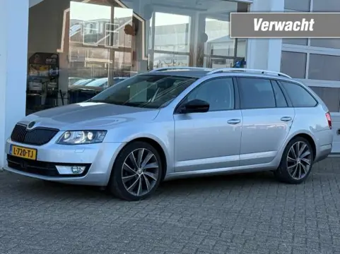 SKODA OCTAVIA 1.4 TSI 150PK Edition Business Aut. Navi Camera ACC Trekhaak