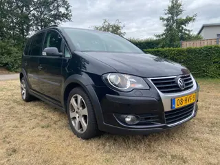 Volkswagen Touran 1.4 TSI Cross, BJ`2009, Automaat, LEES TEKST!