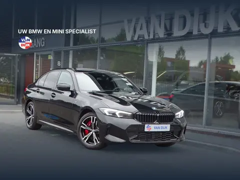 BMW 3-serie 330e M Sport Pro Comfort Pack BMW Live Cockpit Plus Driving Assistant 18''LM Velgen