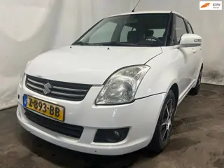 Suzuki Swift 1.3 Cool - Front / Achter Schade