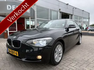 BMW 1-serie 114i Business Leder comf.intr, Navigatie, Trekhaak, Camera, etc..!!