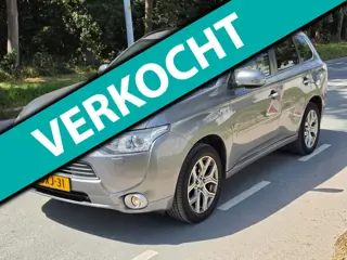 Mitsubishi Outlander 2.0 PHEV instyle / AIRCO / NAP