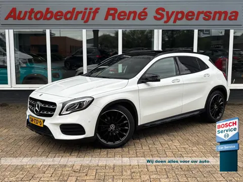 Mercedes-Benz GLA 180 Premium | AMG Pakket | Night Pakket | Pano | Achterruitrij Camera | Stoelverwa