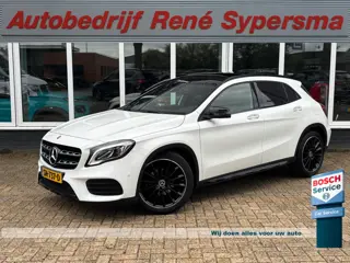 Mercedes-Benz GLA 180 Premium | AMG Pakket | Night Pakket | Pano | Achterruitrij Camera | Stoelverwa