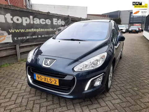 Peugeot 308 1.6 VTi PANORAMADAK APPLE CAR PLAY ECC