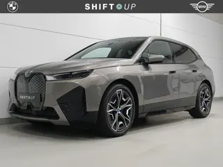BMW iX xDrive40 Skylounge | CoPilot | Elektr. Trekhaak | Harman Kardon