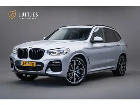 BMW X3 XDrive30e M-Sport Individual I Pano I NL-auto I HuD I Camera I Trekhaak I Leder I Dealer-onde