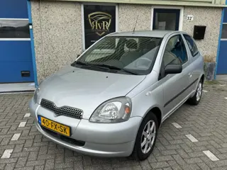 Toyota Yaris 1.3-16V VVT-i AUT Sol NWE APK (bj 2000)