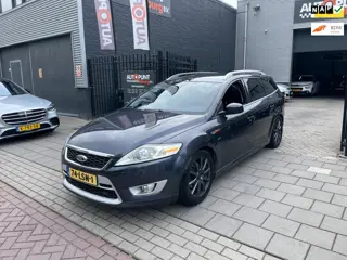 Ford Mondeo Wagon 2.5-20V Titanium Trekhaak Airco PDC NAP APK