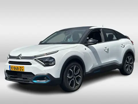 Citroën Ë-C4 Shine 50 kWh / SoH 92,3% / Schuifdak / Camera / Head-up / Leder / Keyless / CarPlay / 1