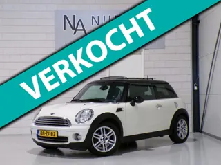 Mini Cooper 1.6 120PK Chili "Origineel NL!" Panoramadak Bluetooth Cruise-control Automatische-airco 