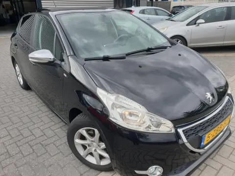 Peugeot 208 1.2 PureTech Style