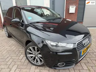 Audi A1 Sportback 1.2 TFSI Connect / Navi / Airco / Cruise / LM / 5DRS / NAP
