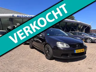 Volkswagen Golf 2.0 FSI Sportline, Inruilkoopje met wat werk! Leder!