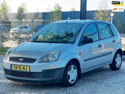 Ford Fiesta 1.3-8V Champion|INRUILKOOPIE