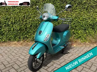 Vespa LX 50 4t 45 km Scooter VERDE BETAAL met in3