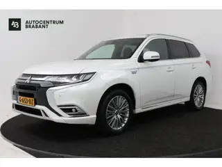 Mitsubishi Outlander 2.4 PHEV Instyle (PANORAMADAK, STUUR-/STOELVERWARMING, 360 CAMERA, LEDER, STUUR