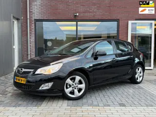 Opel Astra 1.4 Turbo Edition | 09-2027 APK | Trekhaak | Airco | Cruise |n