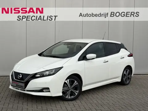 Nissan Leaf N-Connecta 40 kWh, Prijs is Rijklaar! Afneembare trekhaak voor fietsendrager, 360-Camera
