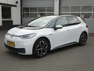 Volkswagen ID.3 First Plus 58 kWh Automatische airco, navigatie, achteruitrijcamera, licht metalen v