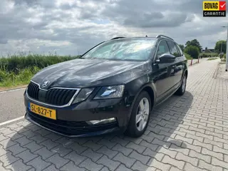 Skoda Octavia Combi 1.4 TSI Greentech Ambition Business, Carplay, Cruisecontrol, Stoelverwarming, Ha
