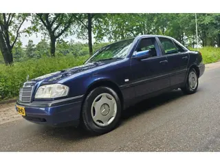 Mercedes-Benz C-klasse 180 NL Auto ! 1e Eig ! 54.647 ! Automaat !