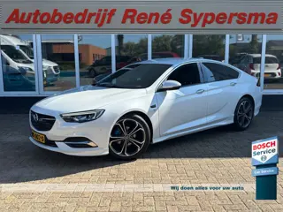 Opel Insignia Grand Sport 1.5 Turbo 165 PK Business Executive | OPC Line | Stuur & Stoelverwarming |