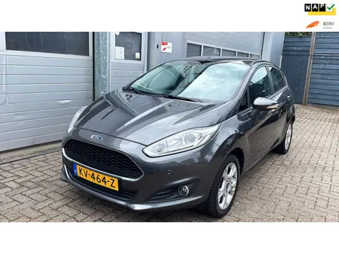 Ford Fiesta 1.0 Style Ultimate 2016-Navi-Clima-Cruise-Velgen