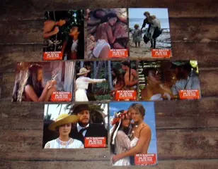 RETURN TO THE BLUE LAGOON lobbycard set.