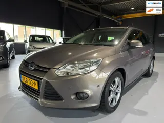 Ford Focus Wagon 1.0 EcoBoost Trend Stoelverwarming |APK|PDC