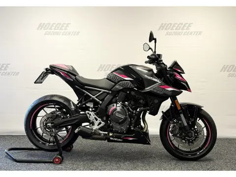 Suzuki GSX-8S Roze Edition (bj 2026)