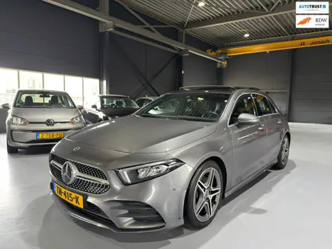 Mercedes-Benz A-klasse 200 Business Solution AMG Pano|Automaat